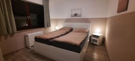 Large apartment with fireplace and washing machine