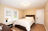 Bellsworth Bungalow Hotels in Mehlville