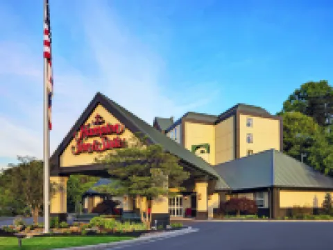 ハンプトン イン & スイーツ ピジョン フォージ オン ザ パークウェイ ピジョン・フォージのホテル