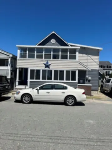 Enjoy a 3-bedroom vacation home steps to the Beach and Hampton Beach State Park