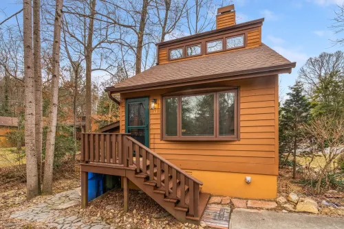 Enjoy a peaceful and relaxing stay at this cozy and charming cottage.