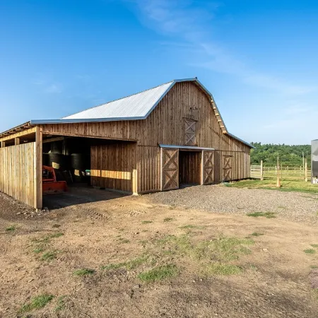 Cozy Barn Apartment