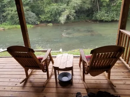 " Nottely River Retreat"