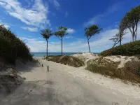 Top central, quiet apartment with garden: only 280m to the beach + preferred location!