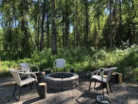 Cozy Cabin in the Woods Отели в г. Матануска-Суситна