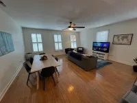 Spacious 3BR 3BA above Brewery, Pizza Shop & Arcade 5 mins to DT Indy
