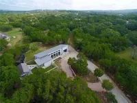 Stunning 'Ranch Modern' + Stars! + Firepit!