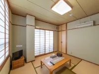 Ryokan New Marushin Hotels near Komatsu Beach