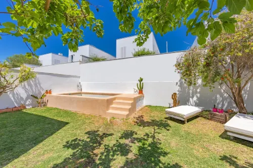 Moderna Casa Unifamiliar Para Vacaciones en Caños de Meca Hotels in Los Canos de Meca