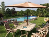 Between Exmoor and Dartmoor Luxurious Cottage on 15th Century Farm with Pool Hotels in Tiverton