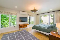 Ocean Side Deck House