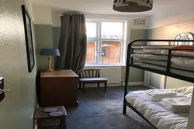 Old Town Hastings, 3 Bedroom Flat
