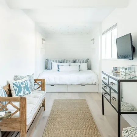 The Bell House Wimberley Boutique Luxury Suite