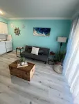 Cozy 1-bedroom condo on North Beach in awesome Corpus Christi with AC, WiFi, etc