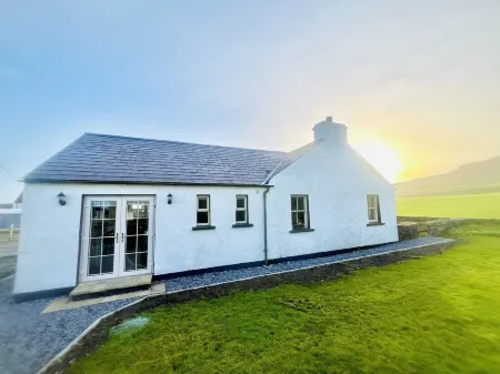 Cottage in Ballintoy, Causeway Coast - sleeps 5 Отели рядом с достопримечательностью «Подвесной веревочный мост»