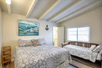 33% Discount, <br>Fantastic Location, steps to ocean, clean comfortable house... Uc Santa Cruz Educational 주변 호텔