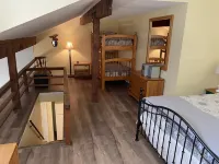 Warm and inviting and only 1 mile from Attitash Ski Mountain!