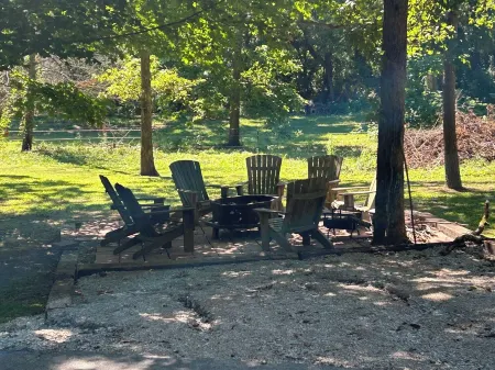 log home Only 10 min from Mammoth Cave Nat Park