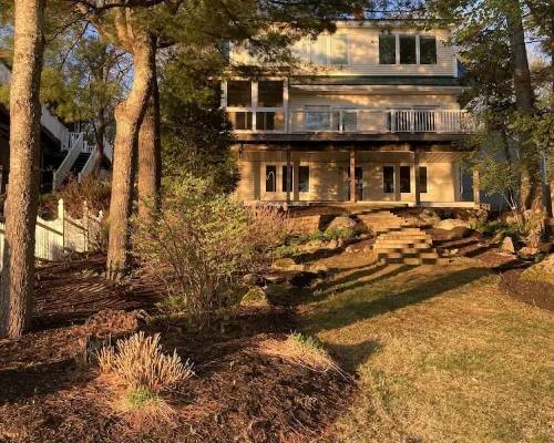 The Renaissance - Majestic Sebago Lake panorama Hotels in Standish