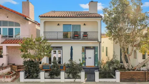 Luxury Villa in Belmont Shores 4 Bedrooms 3 Bath