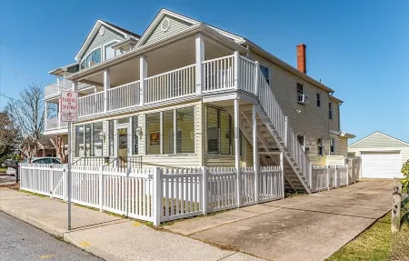 NEW LISTING! 15th St Beach Retreat #2 - 2 Bed/1 Bath Waterfront w/ Dock