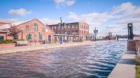 Gorgeous apt, pets, outdoor grill & fire pit, walk --> DT Frederick