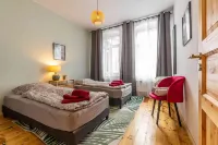 Big terrace dream in Little Venice Hotels in Plagwitz