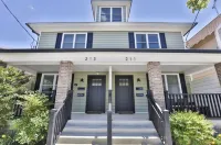 Beautiful Ship Lap Condo in the Heart of Wildwood  호텔