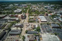 Thach Place in Auburn.  Just steps from campus! - 3-Star