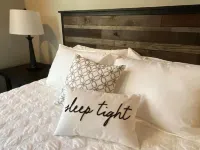 The Rock Tree House - A place to unwind and renew. Hotels in Silverton