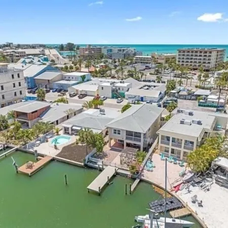 The Waterfront Relax House