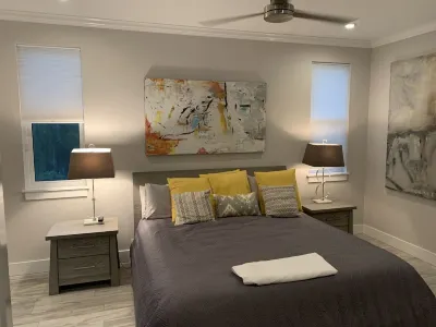 Fabulous Custom Home in Siesta Key!