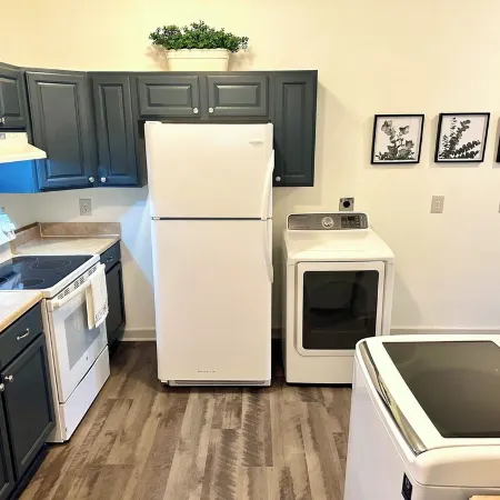 University flat 2bed to University Dayton UD walking  Distance to restaurants