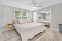 Sunshine Stay 3Bed 2Bath Oasis Near Beaches And Downtown St Petersburg Các khách sạn gần Target