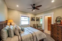The Alder house with a Park view!