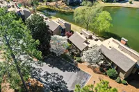 Lakefront Pinehurst Condo 2BD/2BA