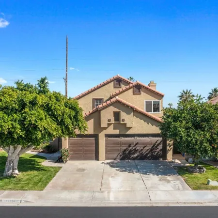 Close to Coachella, Pool/Hot Tub, Games, Firepit