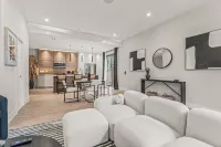 B&W 2-bedroom condo with WiFi, AC in delightful Philadelphia