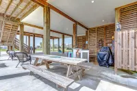 Gone Coastal for 10 | Bar, Hammock, Deck, Beach