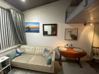 Upper Riviera-private, quiet, home away from home great for visiting relatives!