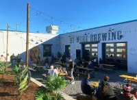 Downtown Wilmington Retreat in Soda Pop District! Pet Friendly. 윌밍턴 호텔