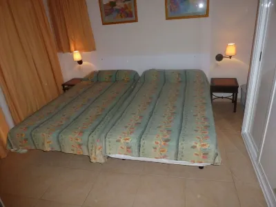 2 bedroom apartment - Los Geranios, Las Americas  호텔