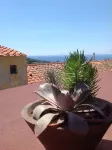 ELBA: Spectacular view of Montecristo, exclusive, central & calm