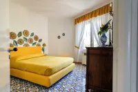 Wonderful luxury villa by the sea in the heart of the Sorrento coast Hotels in Nerano