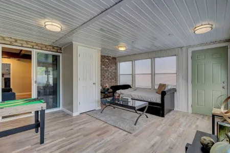 Charleston, Beautiful house near Plantations. Отели рядом с достопримечательностью «Middleton Place»