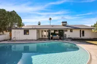 Modern Home w/ Pool Near ASU & Scottsdale | Family Friendly - สระว่ายน้ำส่วนตัว
