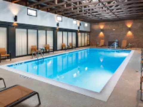 Courtyard Hartford Cromwell Hotels in Middlesex County