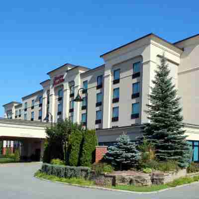 Hampton Inn & Suites by Hilton Laval Hotel Exterior