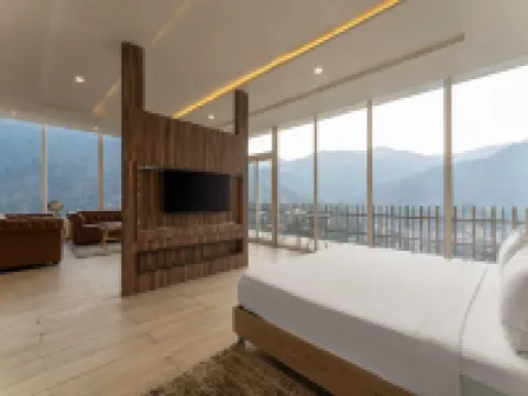 Spt Clarks Inn Suite Mandi Hotels in Mandi District