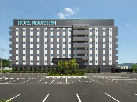 Hotel Route-Inn Takefu Inter Отели рядом со станцией Echizen-Takefu Station